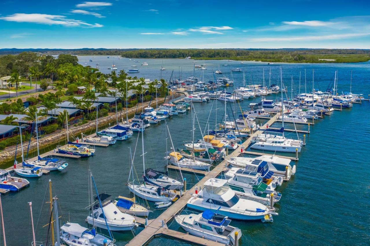 Tin Can Bay Marina Villas Экстерьер фото